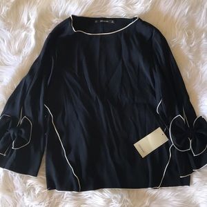 ZARA Navy/White long sleeve blouse with bow 🎀 | M